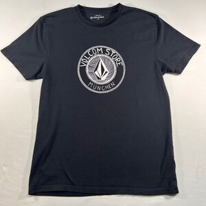 Volcom Store Munchen Graphic T-Shirt Mens Large Black‎ Cotton Basic Fit 35A315SS